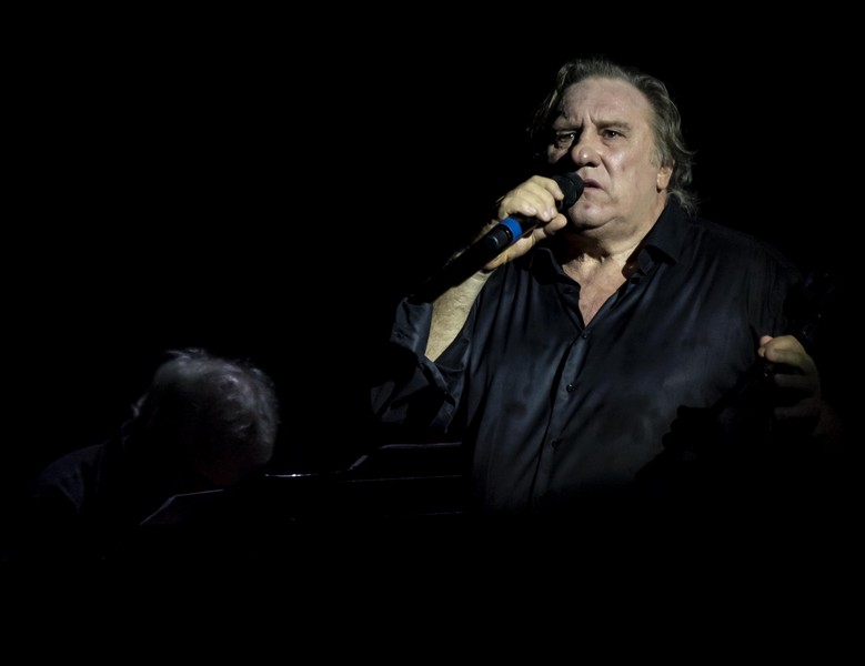 Depardieu Chante Barbara